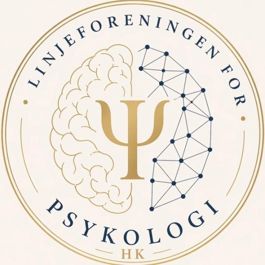 Rund logo for Linjeforeningen for psykologi HK, med en stilisert hjerne der venstre halvdel er organisk tegnet og høyre halvdel består av et nettverk av punkter og linjer. Et gyllent psykologisymbol står i midten.