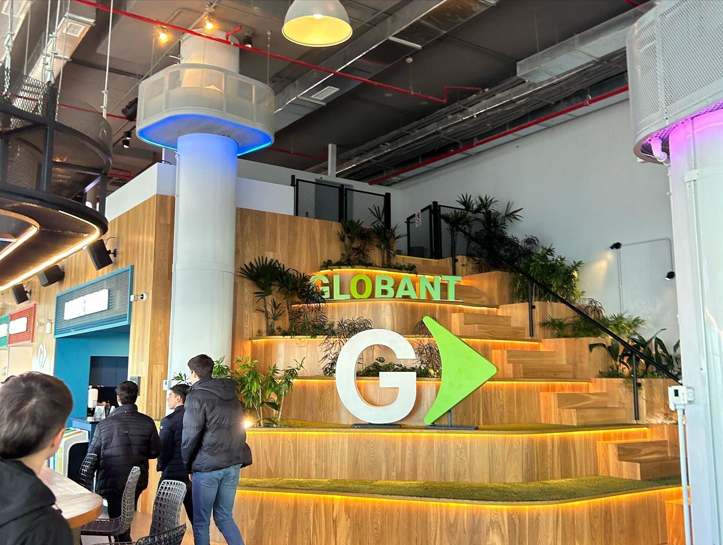Visita a Globant Tower 4