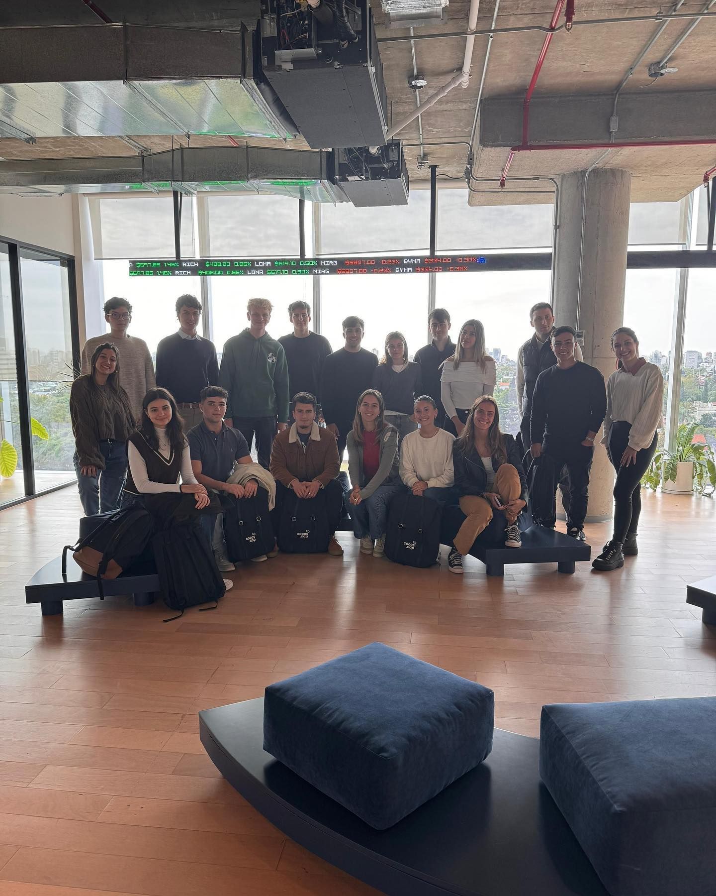 Visita a las oficinas de Cocos 1