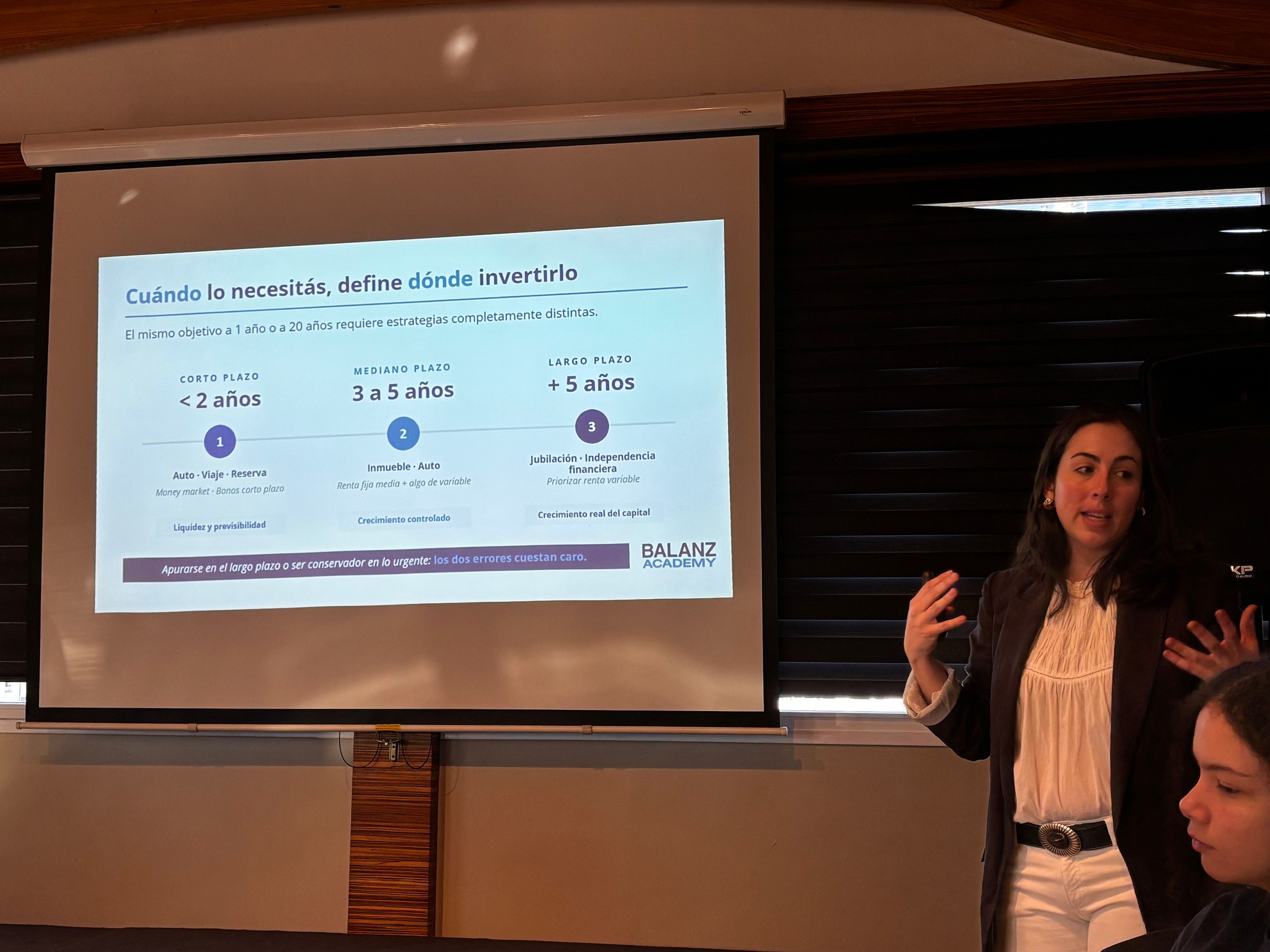 Networking de Mujeres en Finanzas en Balanz Capital 5