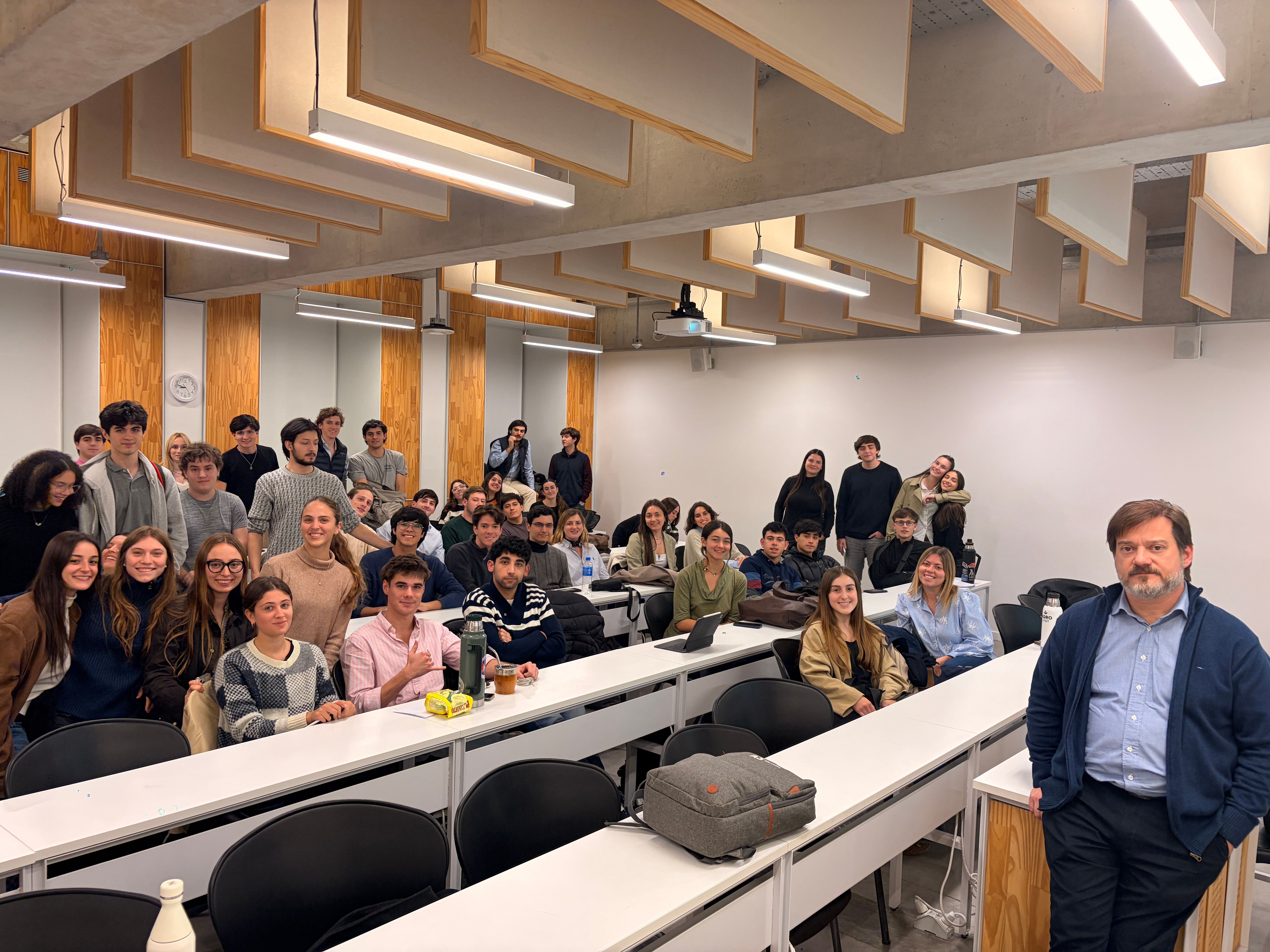 Charla con Diego Fernández (A3 Mercados)