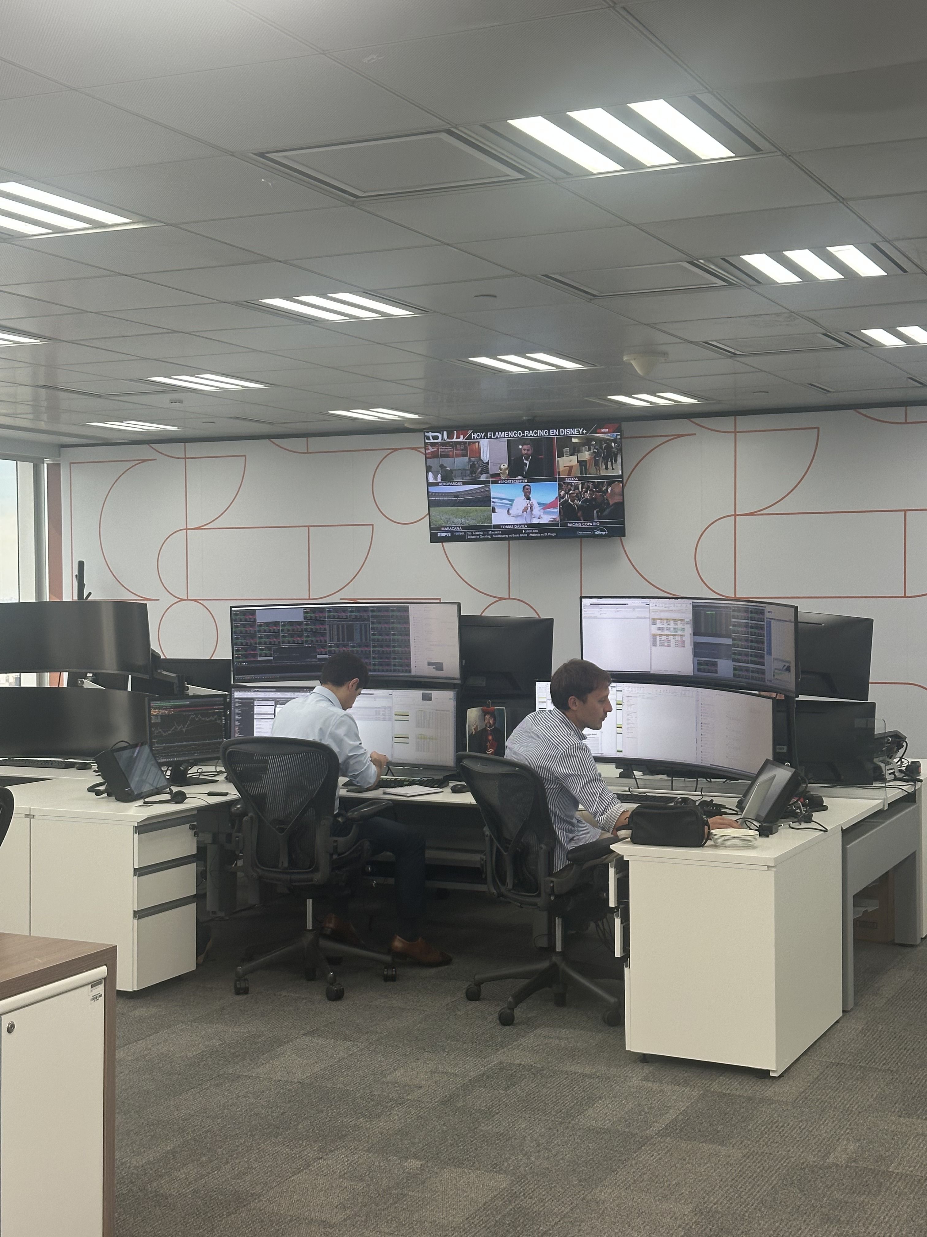 Visita a la mesa de dinero de Banco Galicia 1