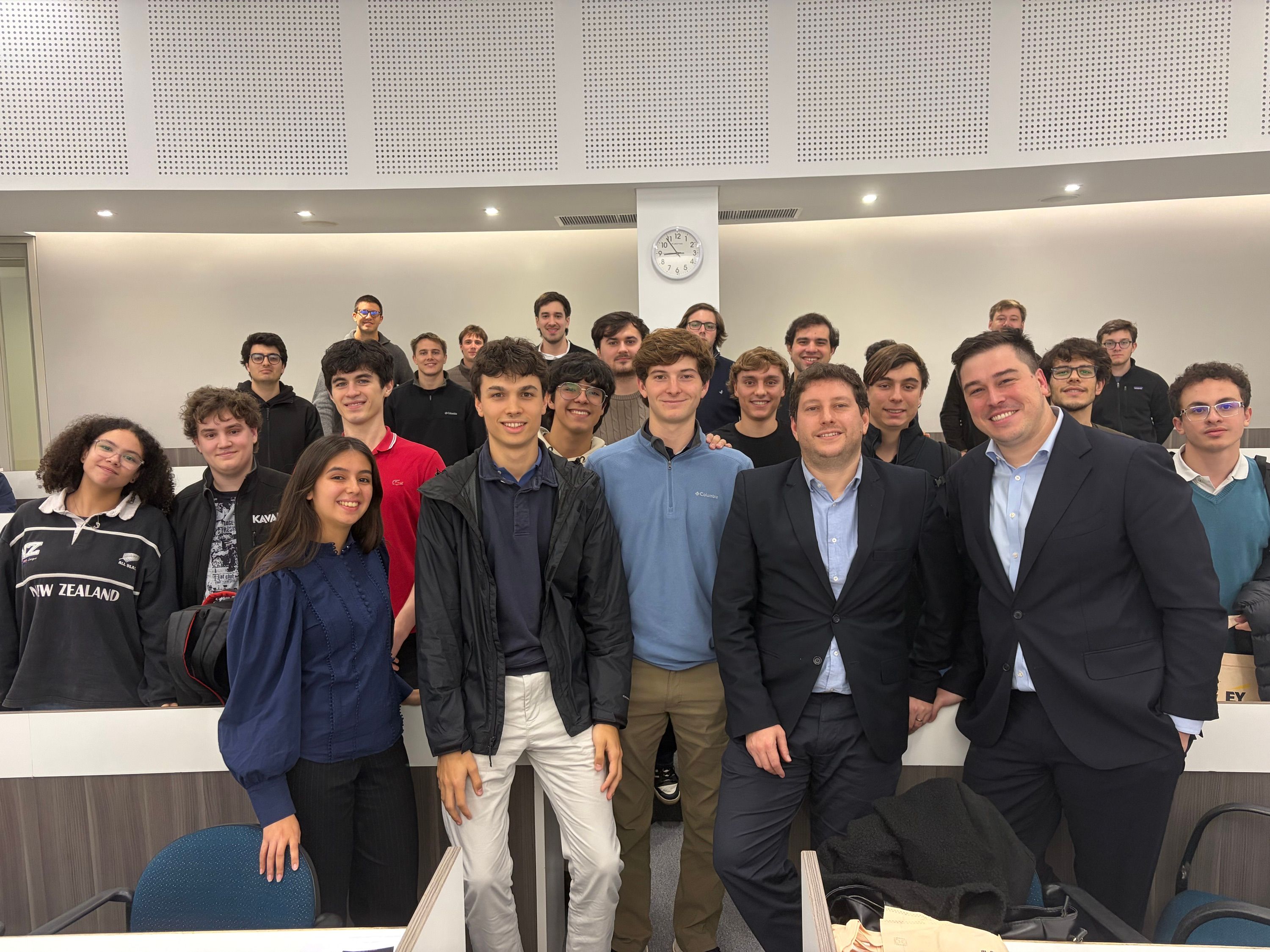 Banca de inversión en recursos naturales con EY-Parthenon