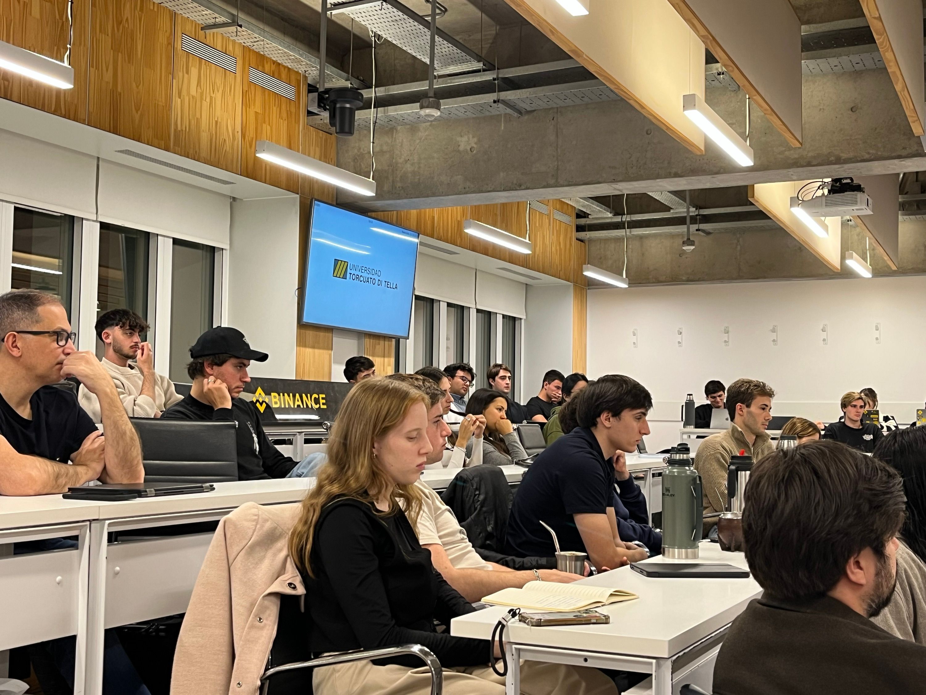 Binance University Tour: blockchain, crypto y Web3 4
