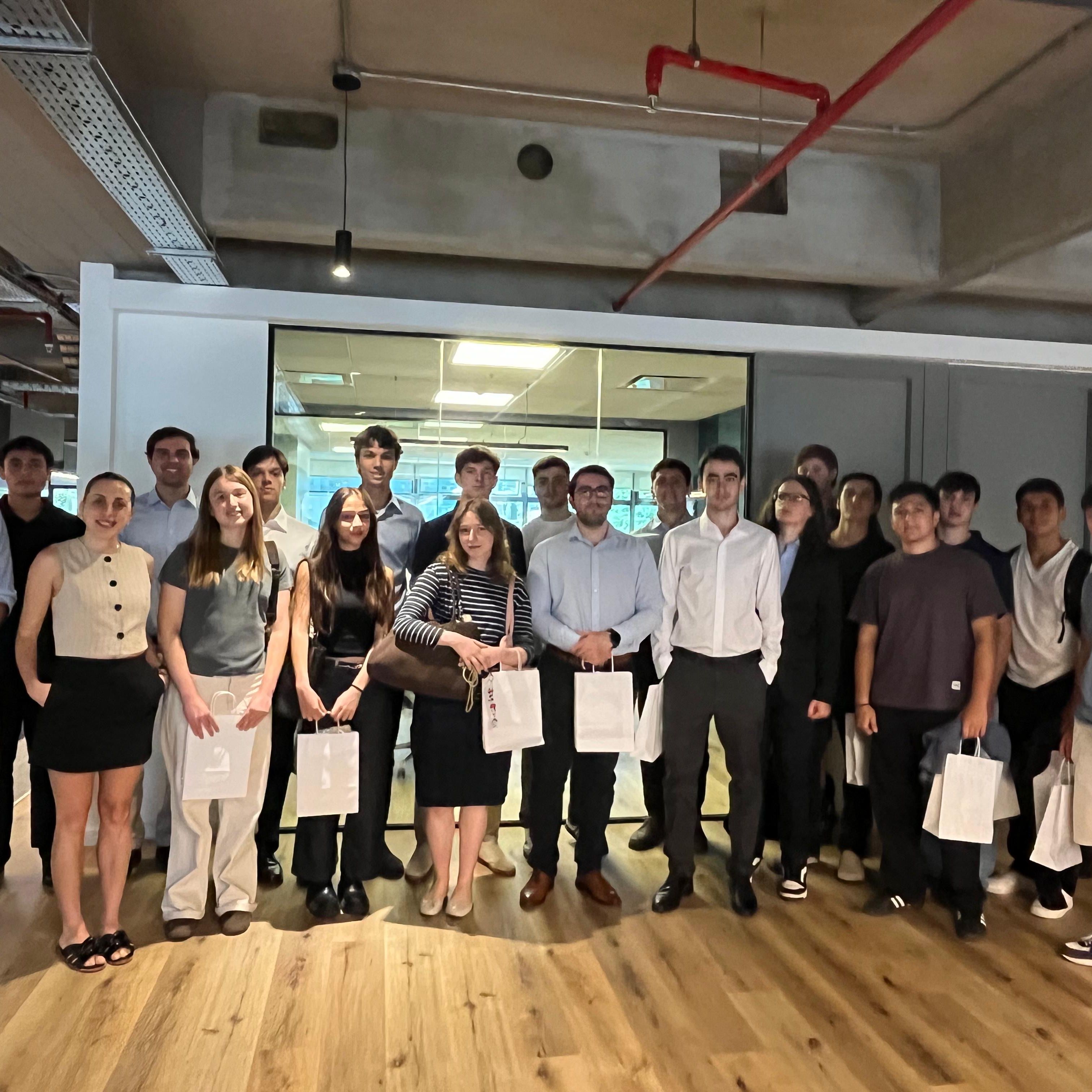 Visita a Latin Securities