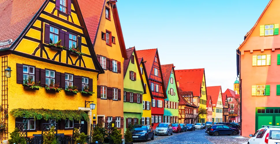 Why You Should Use an App to Find a Flatmate in Germany Before Renting