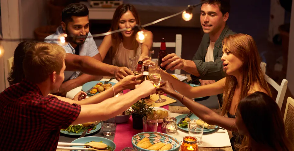 How to Meet New People When You Move to a New City