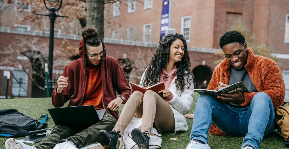 College Move-In Day Checklist: Everything You Need