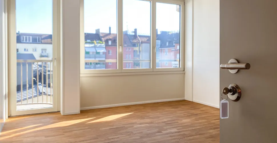 How to Save Money When Renting a Room in Europe
