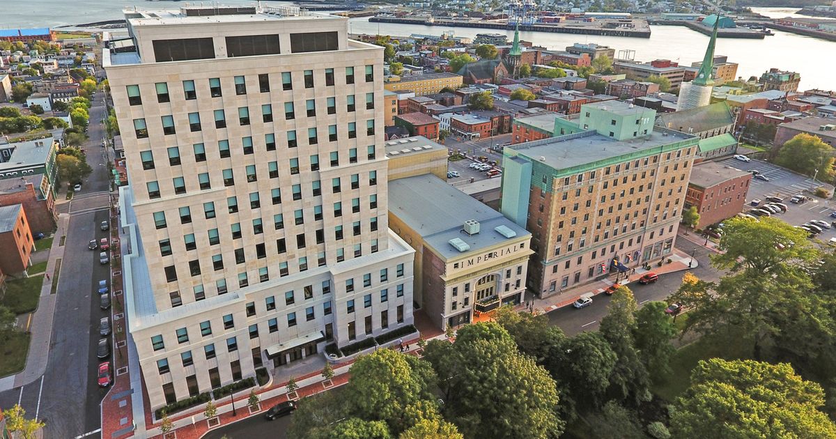 EllisDon Irving Oil Limited Home Office