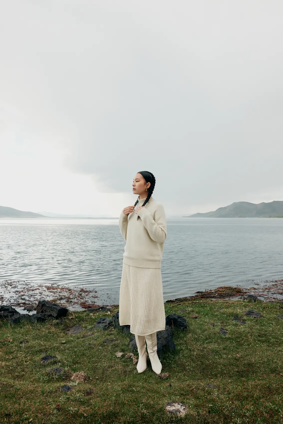 White ajour knit cashmere skirt on sale | GOBI Cashmere