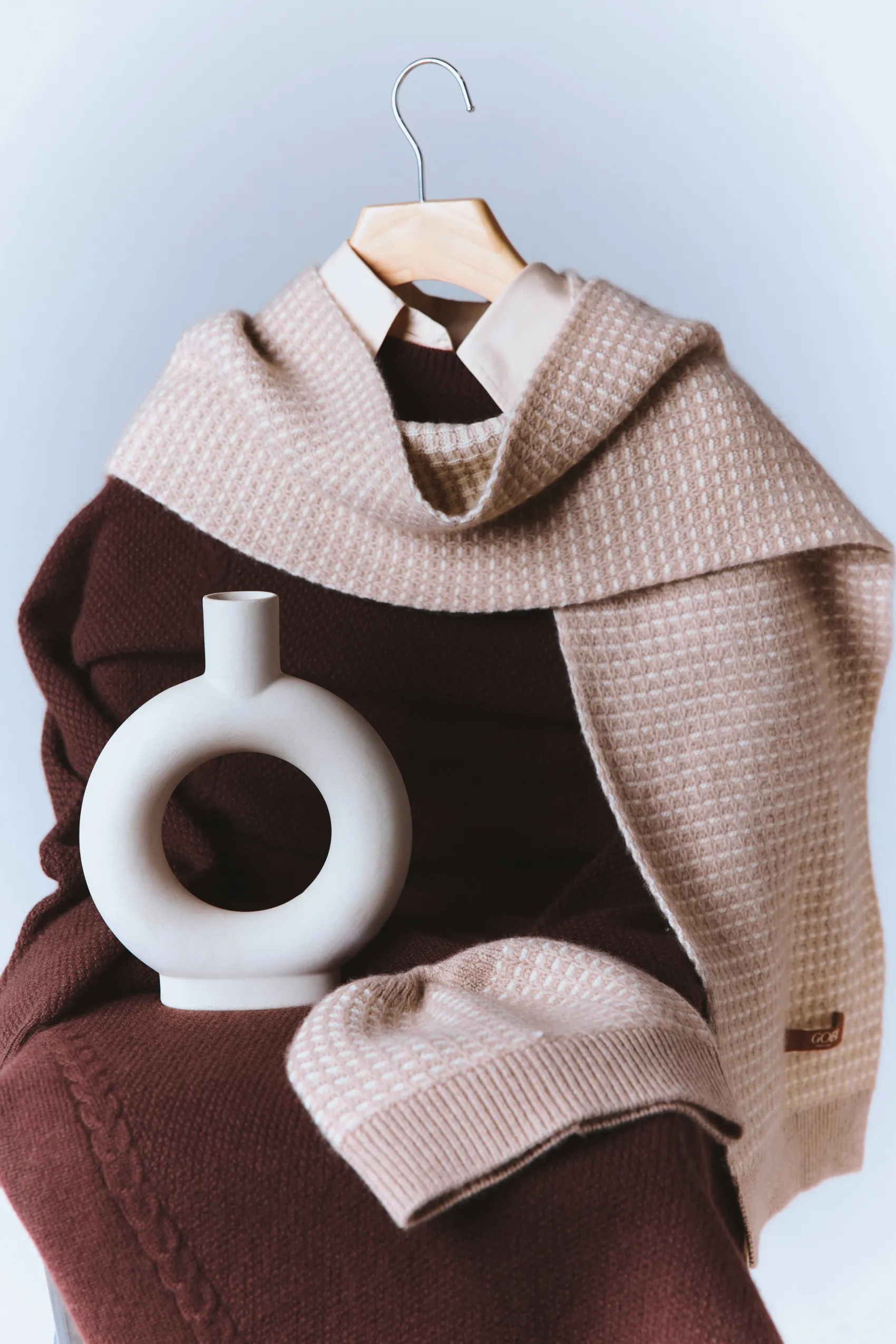 How to Spot Fake Cashmere: A Buyer’s Checklist