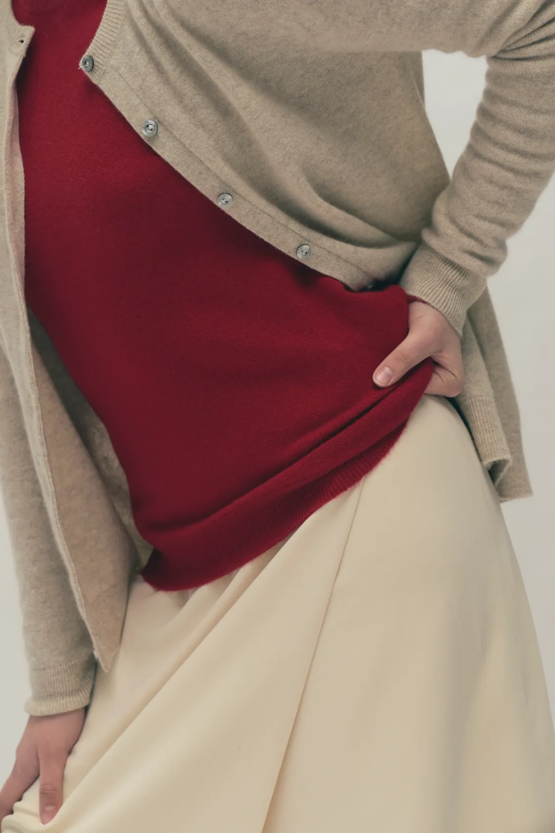 Cashmere Beige color cardigan with a silk skirt for a elegant look