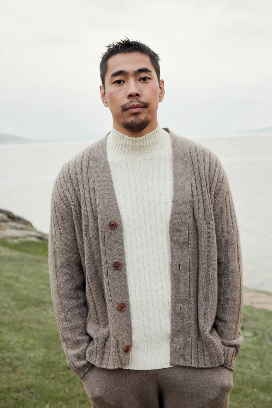 Taupe color Men's buttoned cashmere cardigan on sale | GOBI Cashmere