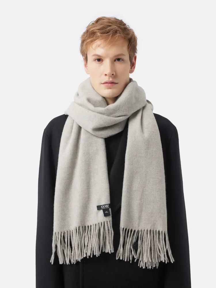 Cashmere Scarf: Cozy Elegance