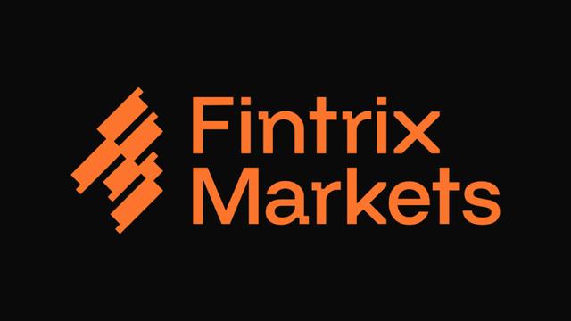 Fintrix Markets 黑色背景上的橘色標誌。