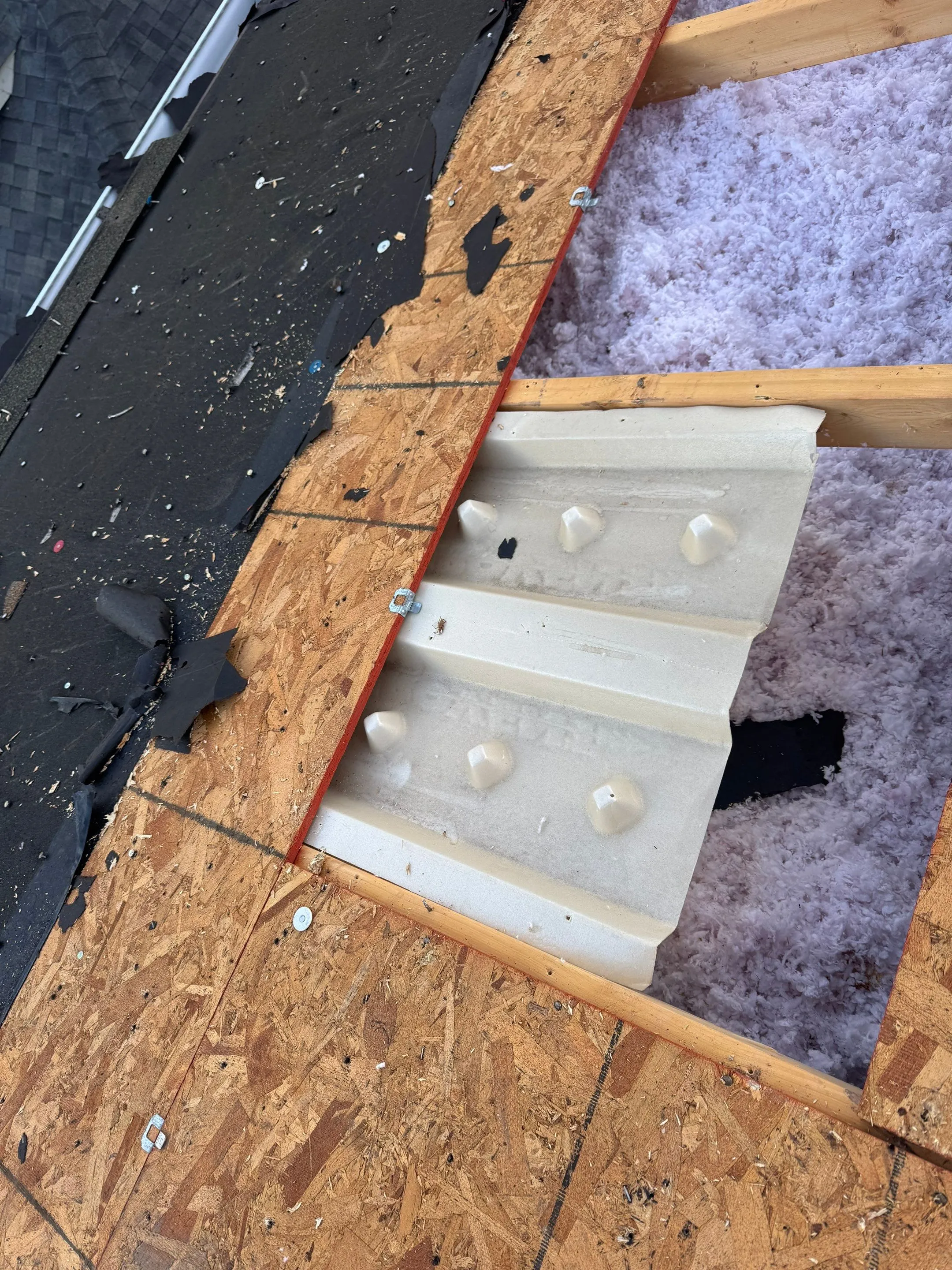 Class 4 Roof Replacement With Ridge Vent Upgrade, 24 Squares Work Image in Castle Rock, CO