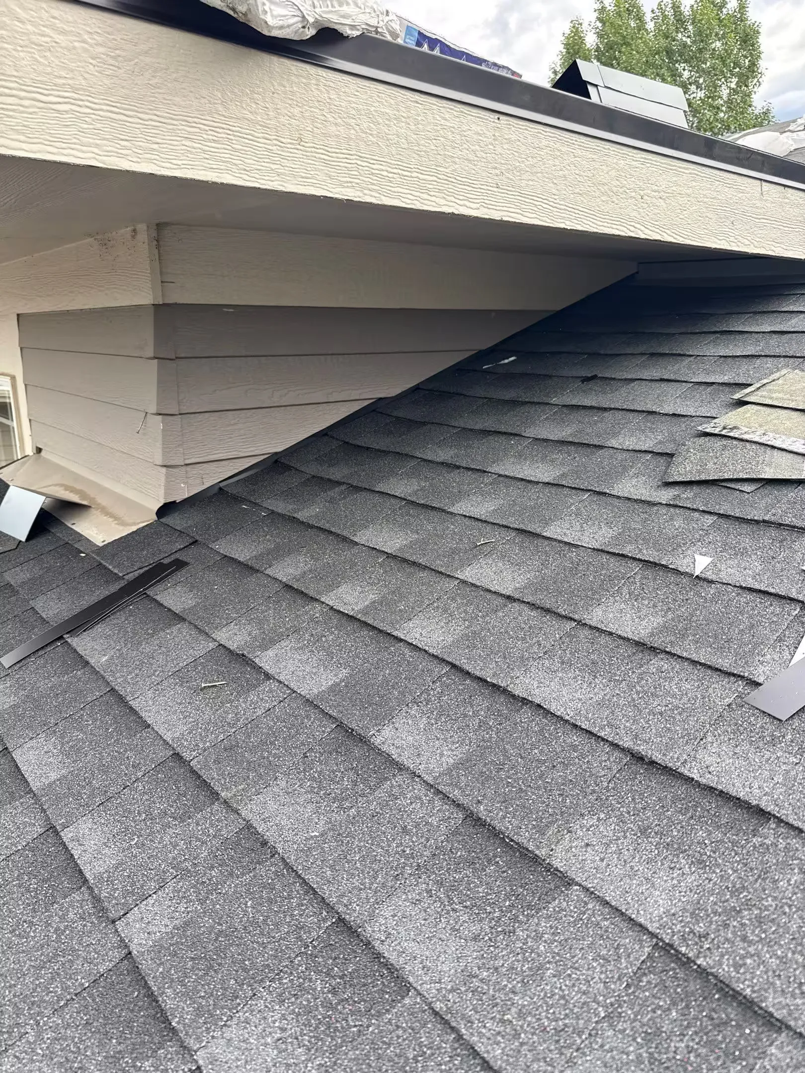 Roof Replacement work image in Eagle, CO