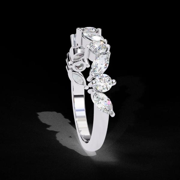 0.68 Carrat Bagguette Cut Diamond Iris Ring detail 3