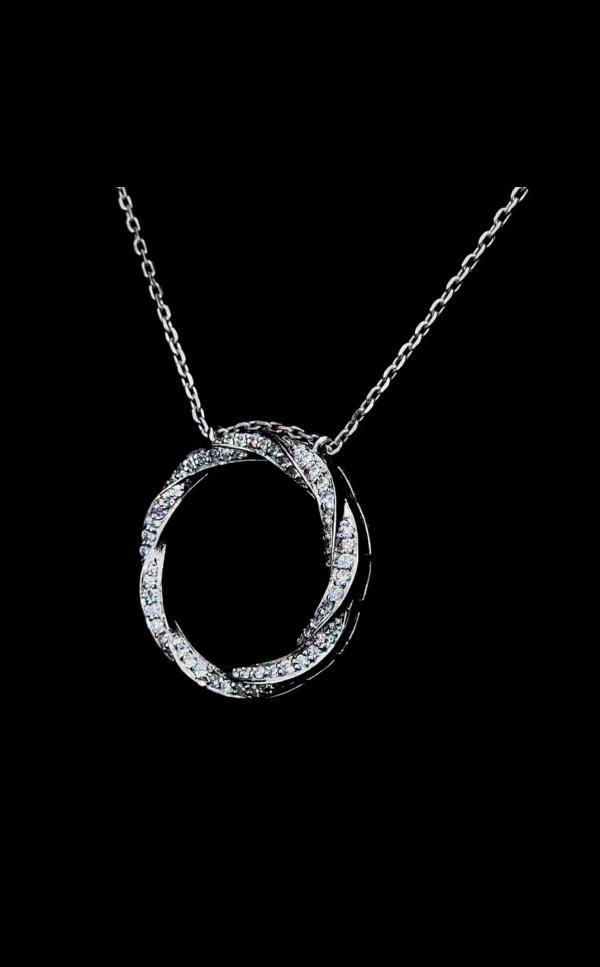 Round Shaped Minimal Diamond Pendant detail 2