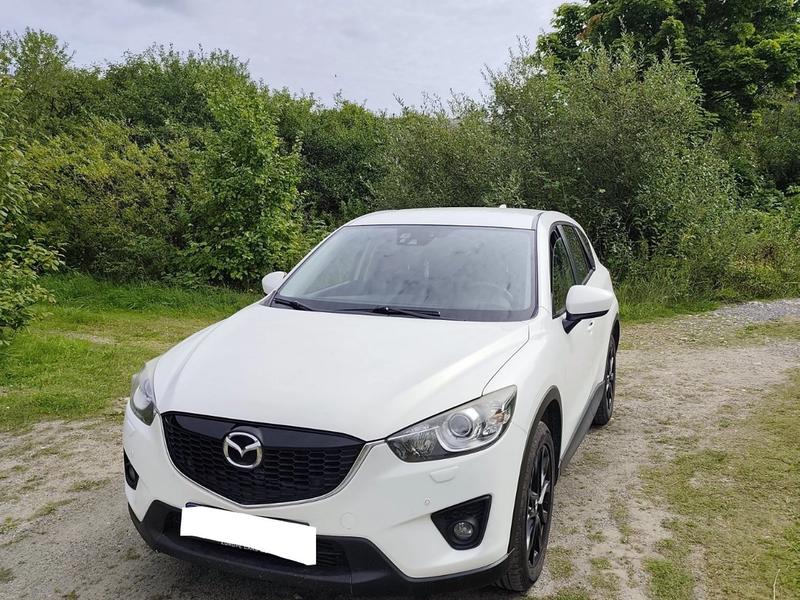 Valge Mazda CX-5 2014, millele tehti EGR lahendus