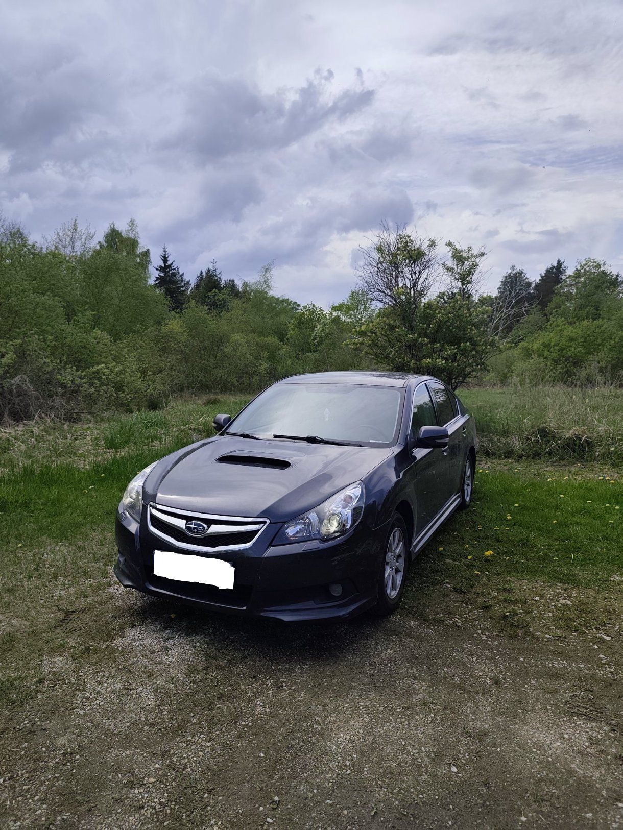 Tumehall Subaru Legacy 2011, millele tehti DPF lahendus