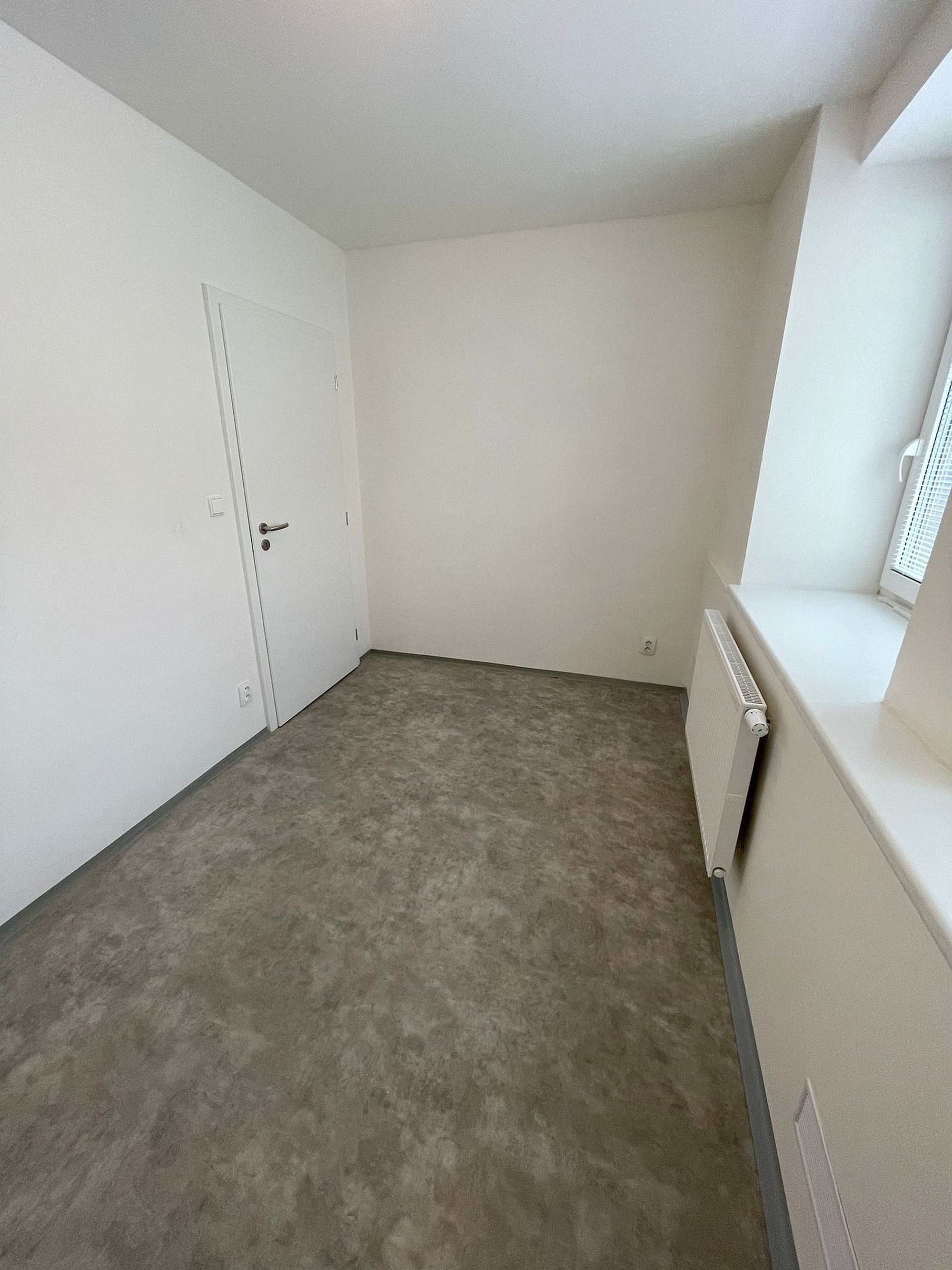 Pronájem novostavby bytu 1+1 v širším centru Plzně – foto 4