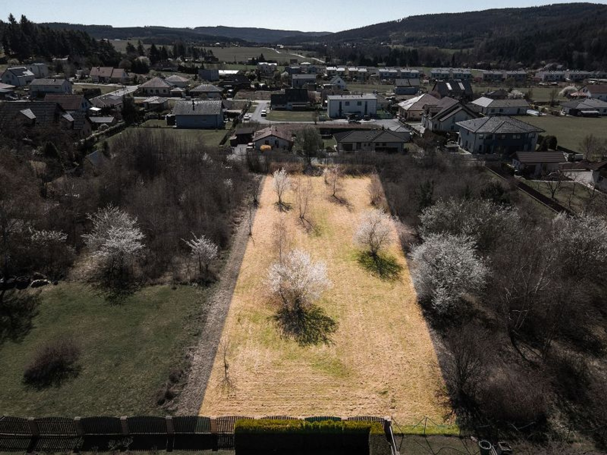 Prodej stavebního pozemku ve Štěnovicích – foto 2