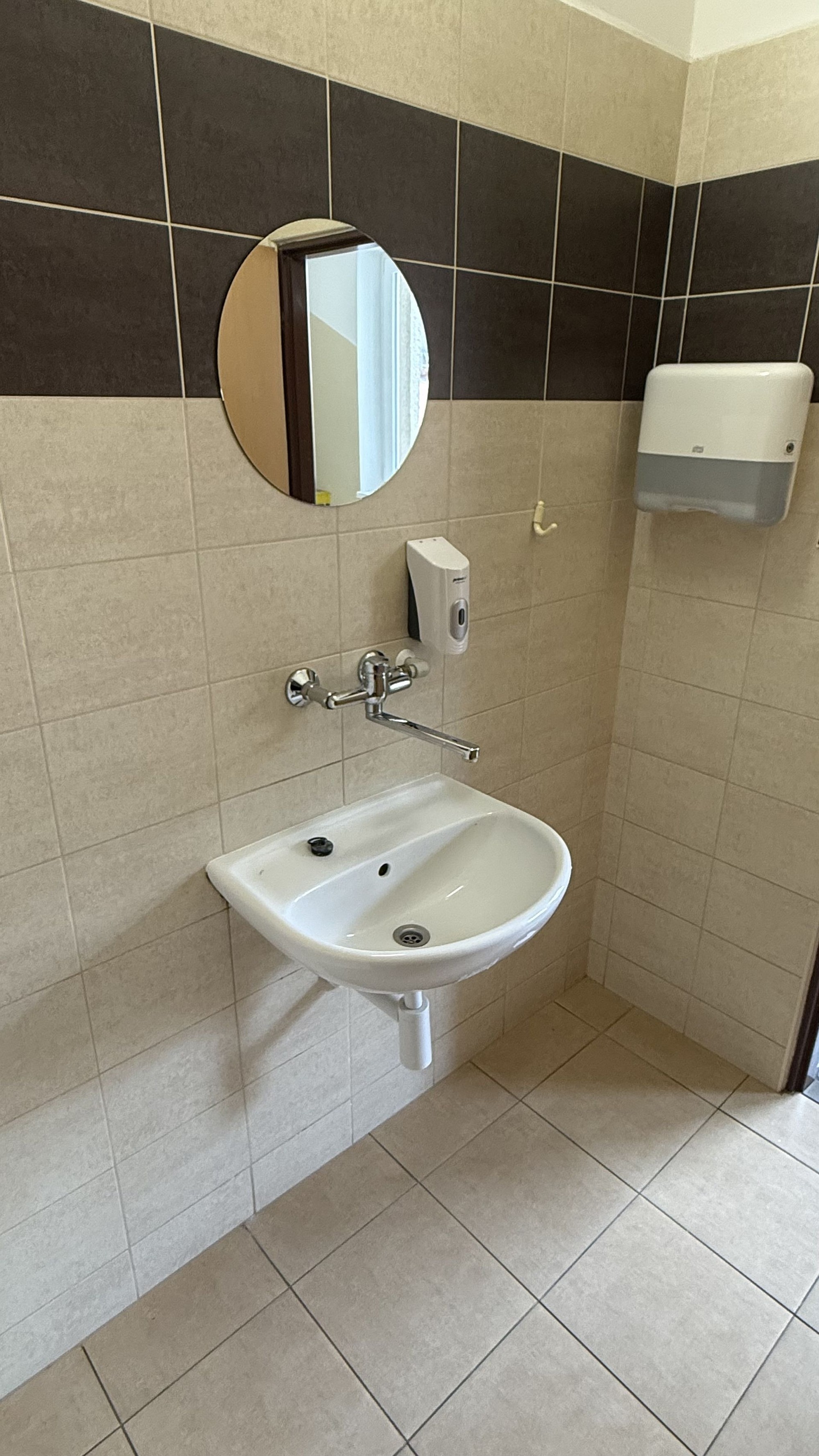 Pronájem kancelářských prostor v širším centru Plzně – foto 7