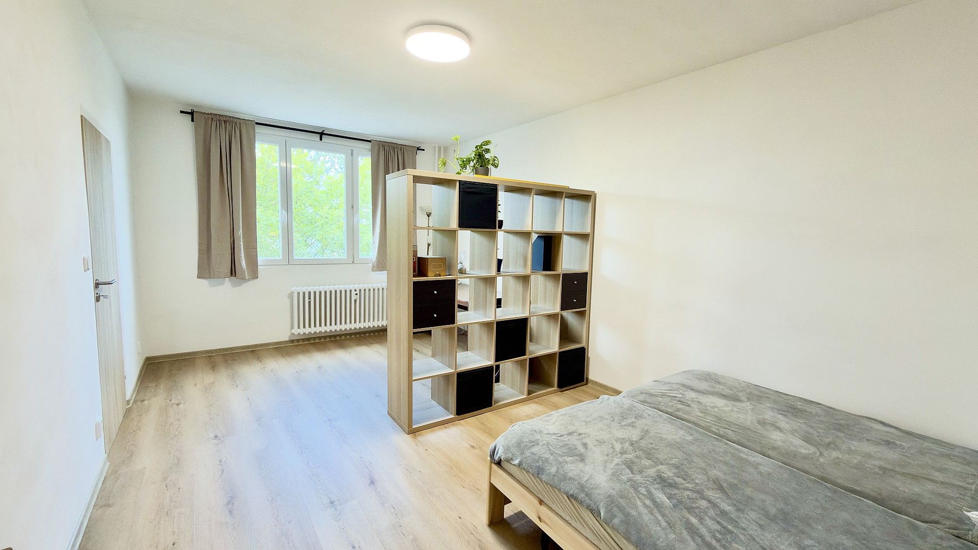 Pronájem zrekonstruovaného bytu 2+1  v Plzni na Borech – foto 3