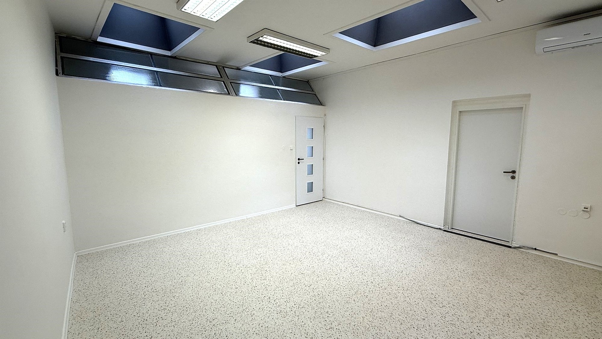 Pronájem kancelářských prostor v širším centru Plzně – foto 2