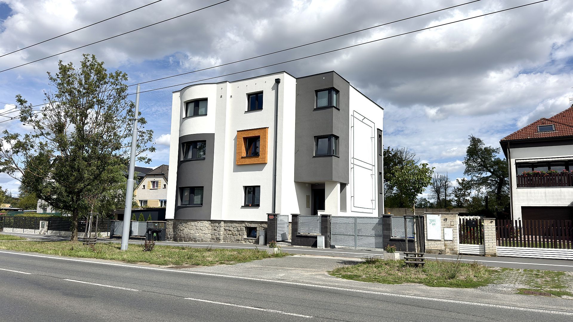 Náhled 1
