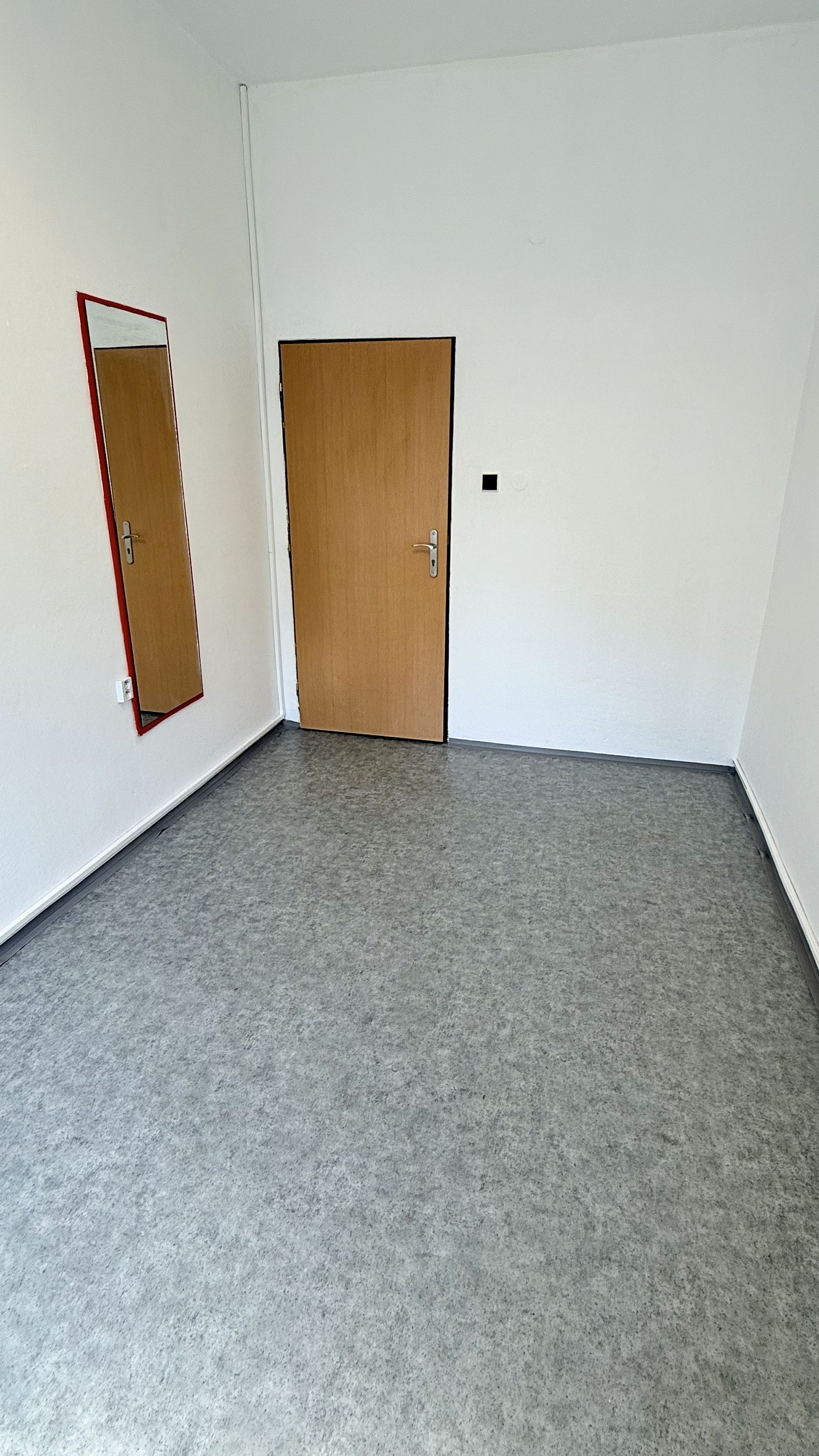 Pronájem kancelářských prostor v širším centru Plzně – foto 3