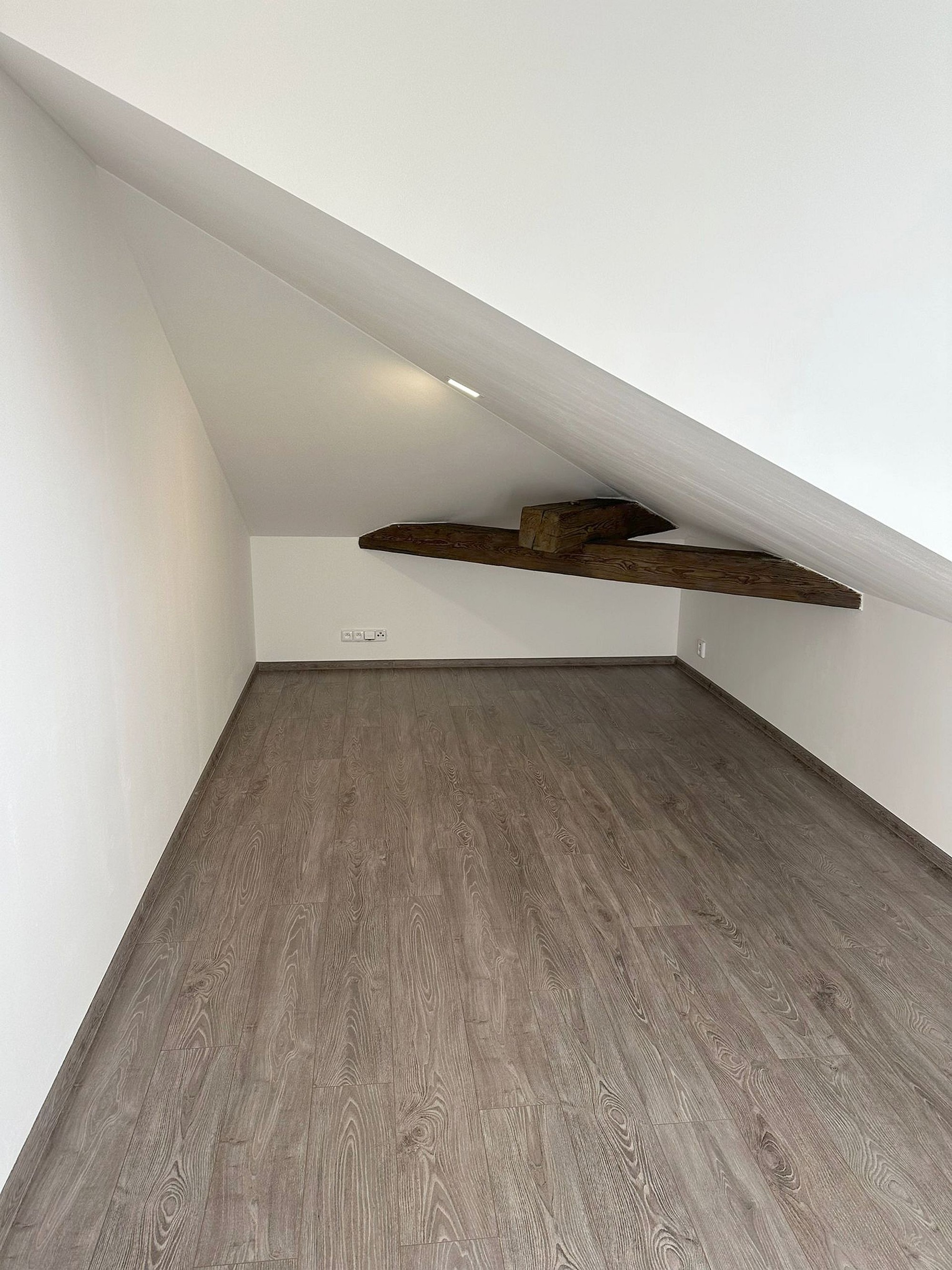 Pronájem novostavby bytu 2+1 v Plzni na Borech – foto 3