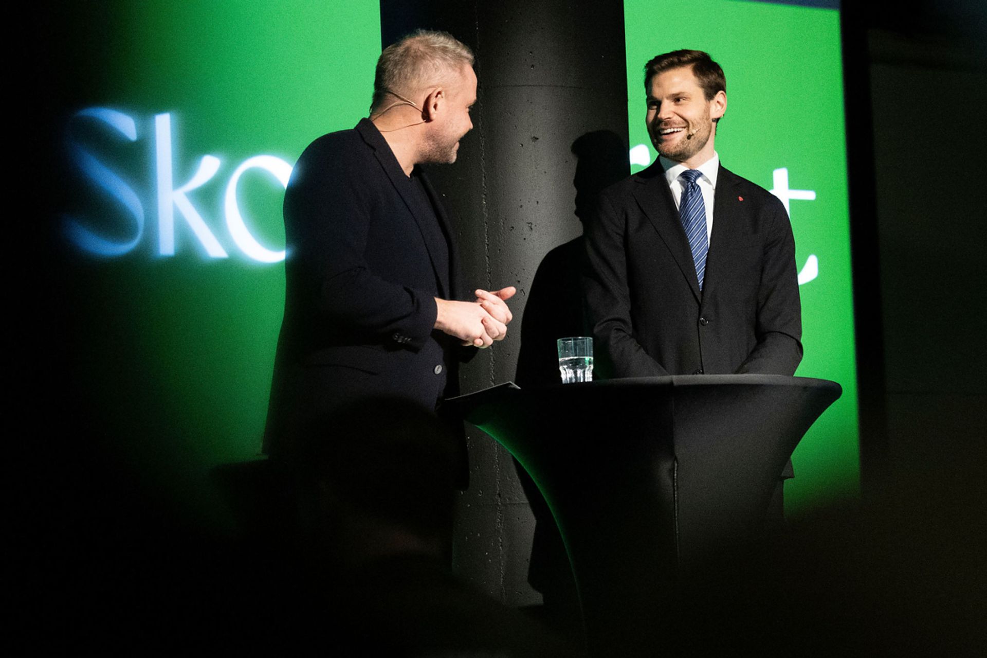 Den nye skogministeren, Nils Kristen Sandtrøen (Ap), ryddet plass i kalenderen for å komme til konferansen. Foto: Espen Solli