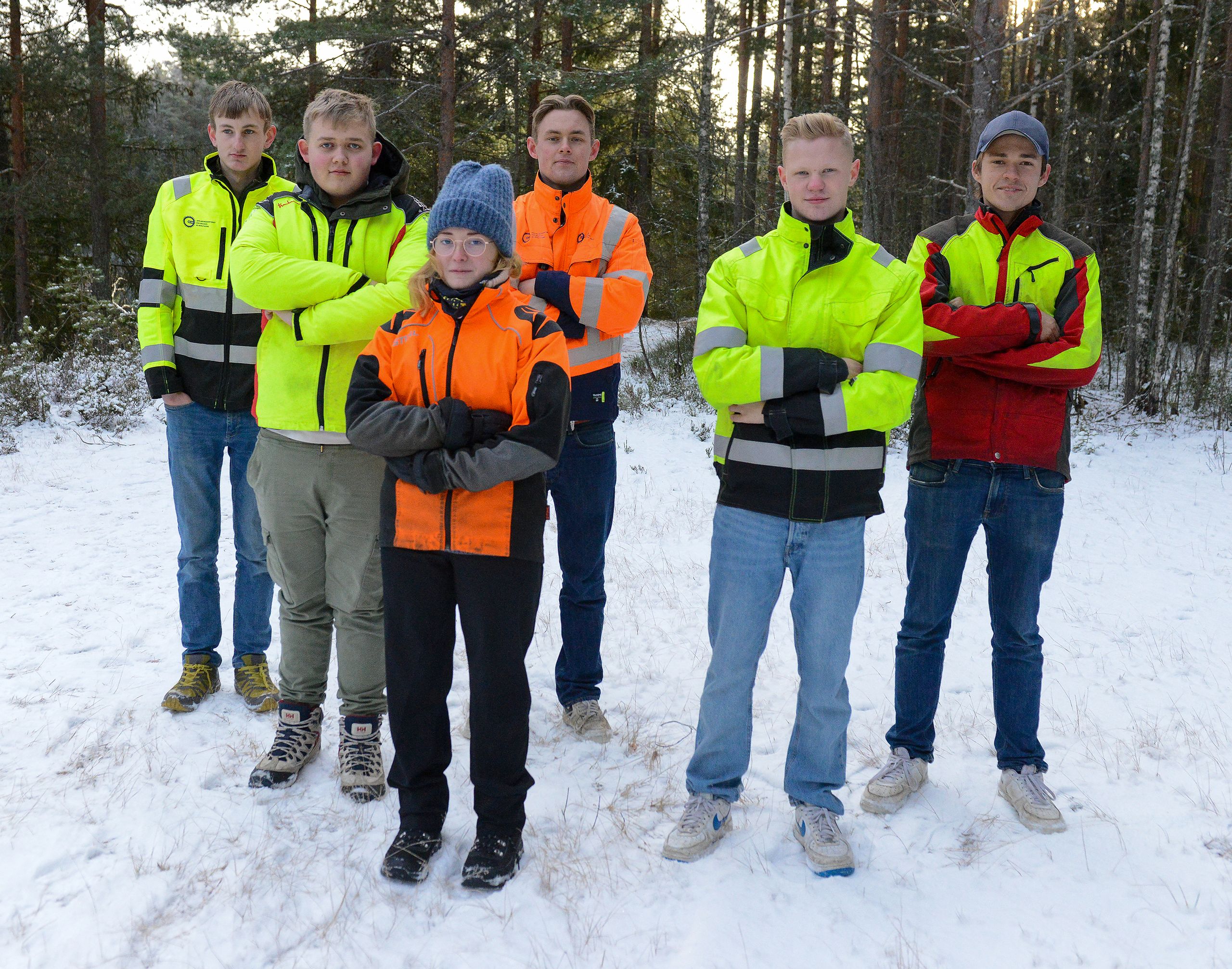 Elevene ved Saggrenda er klare til å kjempe videre for at de som kommer etter dem også skal få utdanne seg innen skogbruk.