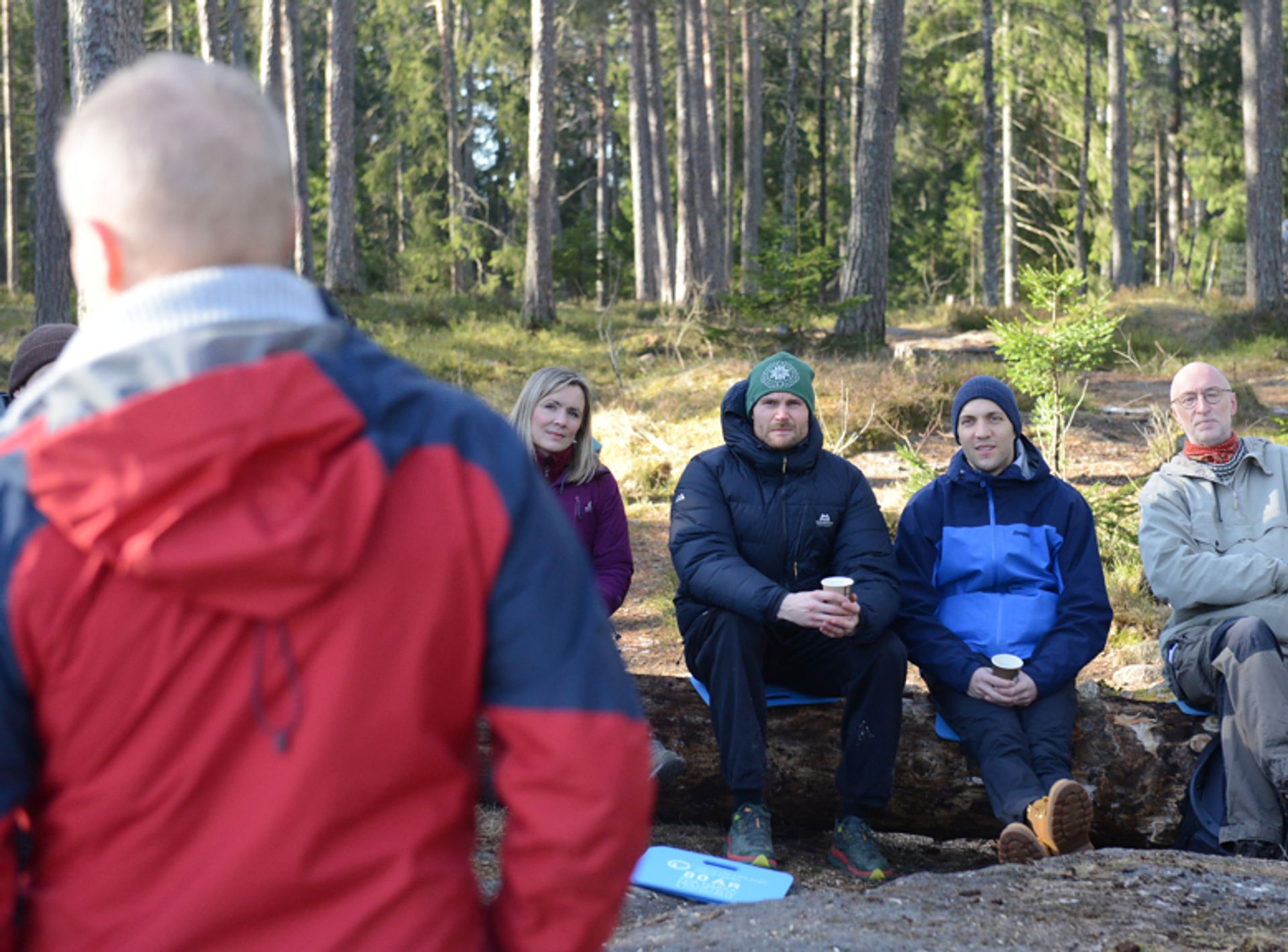 Per Skorge fortalte de to ministerne blant annet at et av punktene i Skogløftet er å øke doble andelen lukkede hogster fra dagens 7 prosent.