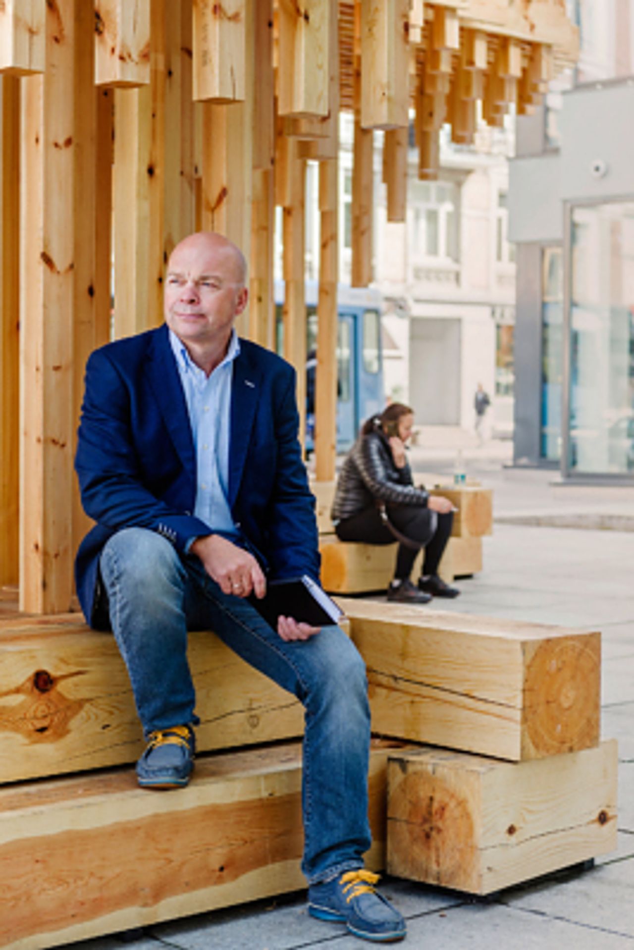 Winfried Schaal er produktsjef i Moelven Wood Prosjekt. Han har registrert at Malm100 har slått godt an i markedet.