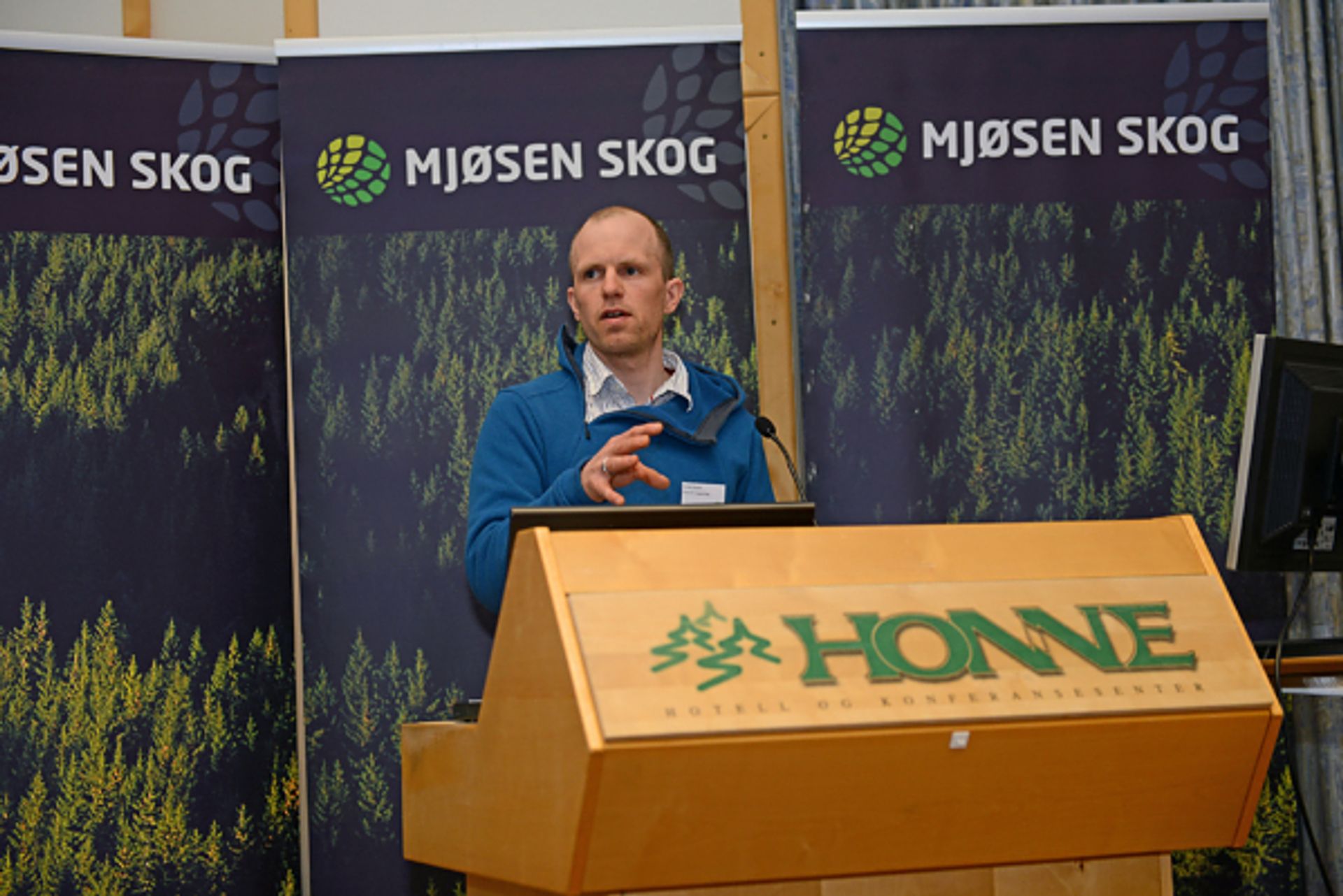 Harald Opsahl var den yngste delegaten på Mjøsens årsmøte, men ga tydelig beskjed om at andelslaget må modernisere seg og ta ny digital teknologi i bruk.