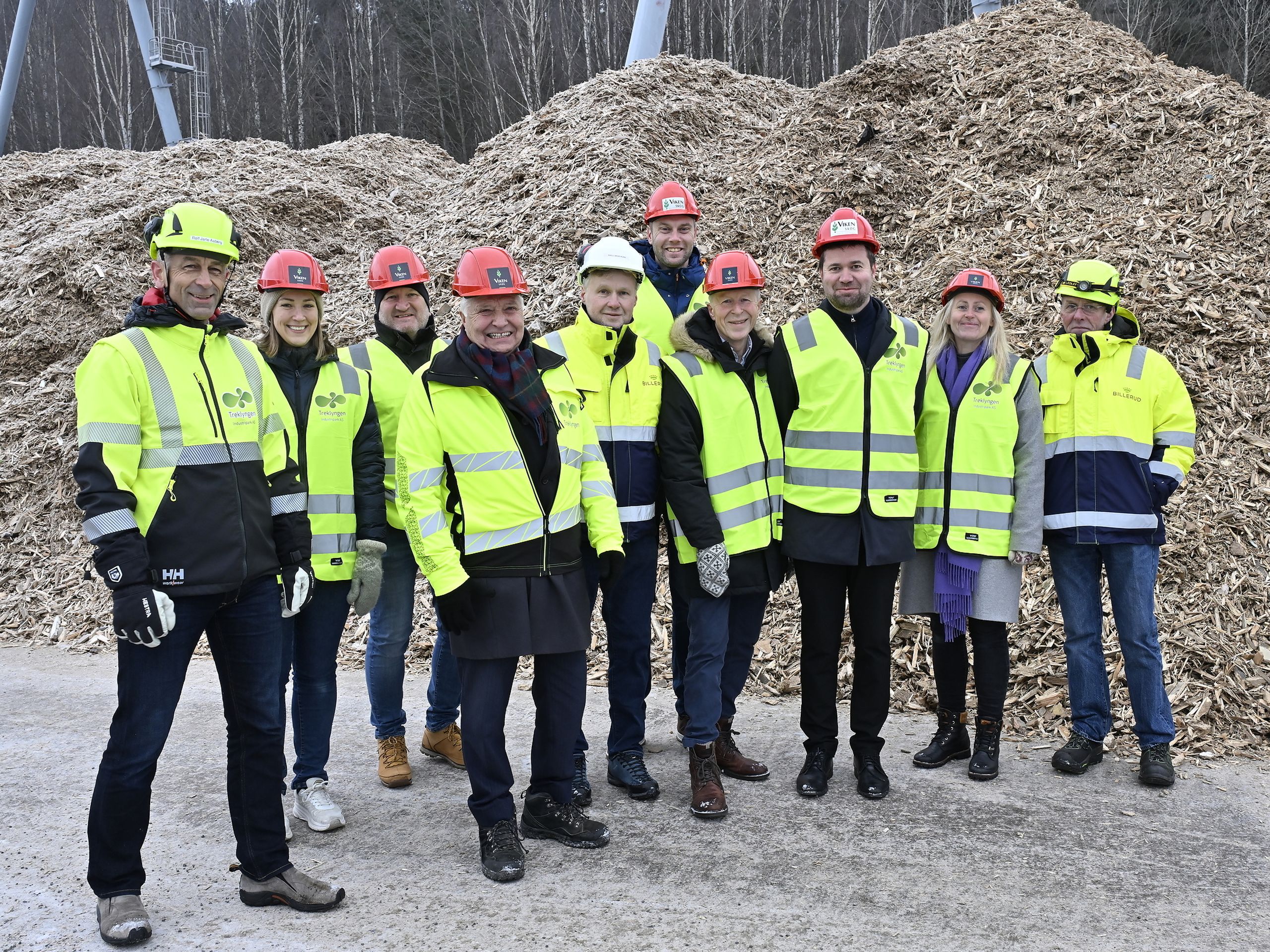 På Follum: Denne gjengen var samlet for å gi landbruks- og matminister Geir Pollestad (Sp) innspill om industrisatsingen.
