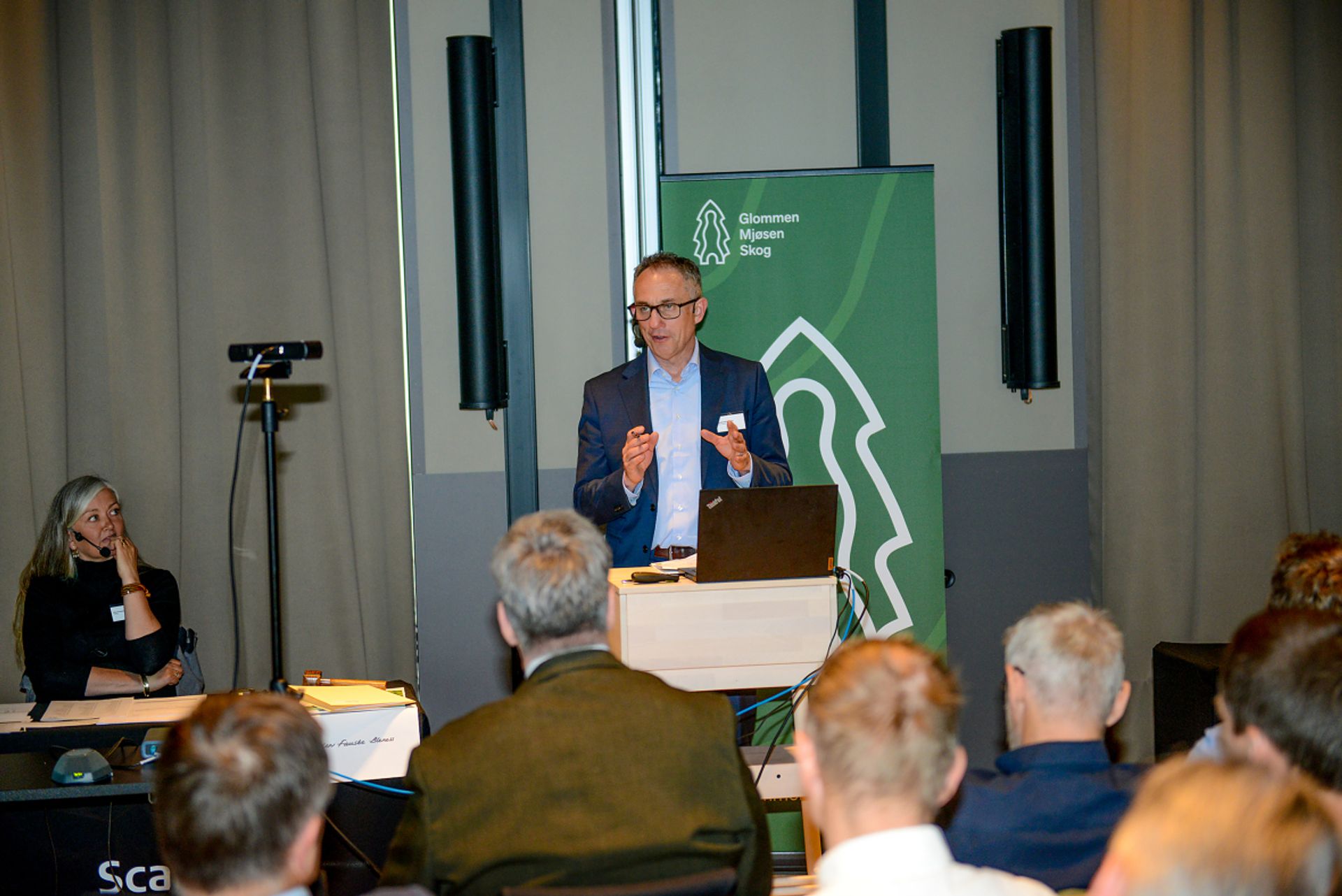 Administrerende direktør Gudmund Nordtun opplyste de fremmøtte om året som gikk. Han delte også sine tenker om hvordan han tror tiden fremover vil bli.
