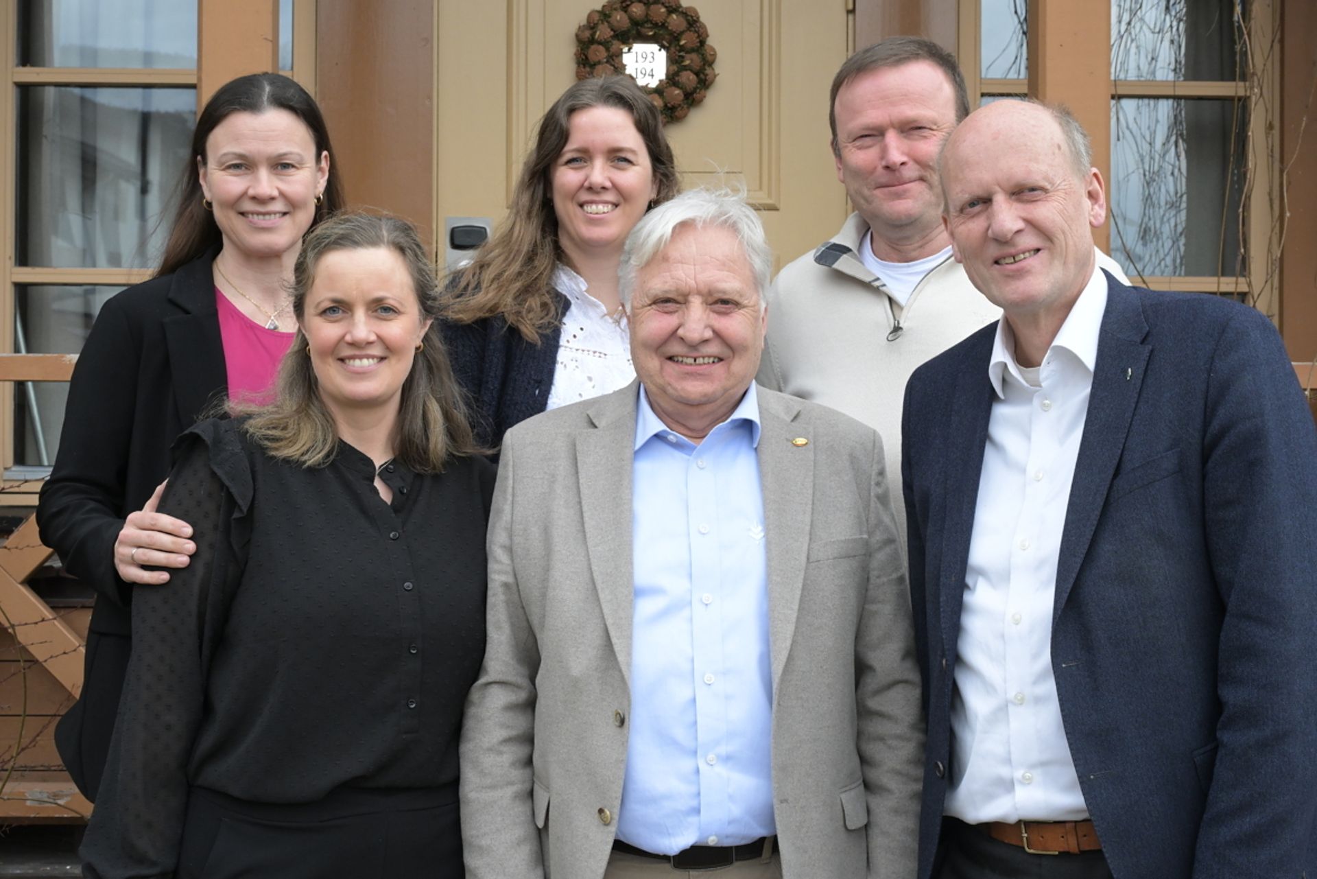 STYRET I VIKEN SKOG: Fra venstre: Theodora Tangen Fretheim (styremedlem), Emma K. Thylander (styremedlem), Malin Ask Solbakken (ansattrepresentant), Olav Breivik (styreleder), Anders Wåla (ansattrepresentant) og Anders B. Werp (nestleder)