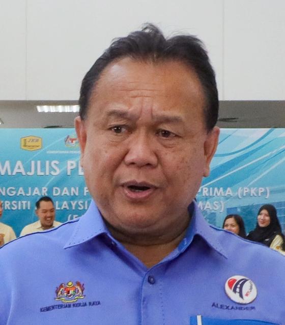 Alexander Nanta Linggi