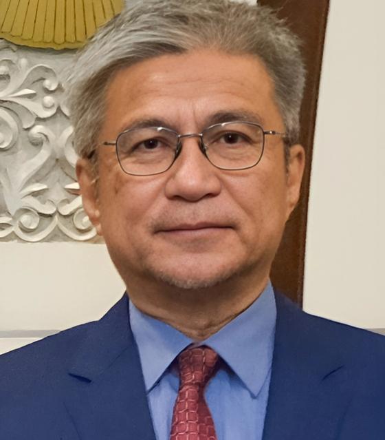 拿督安华·拉巴伊博士
