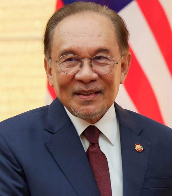 安华·依布拉欣