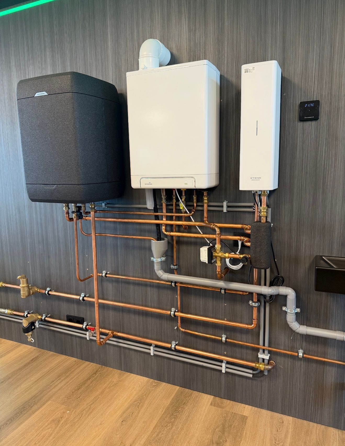 Najaar 2025 Actieprijzen - Intergas Xtend Cool Grey 5kW Hybride Warmtepomp