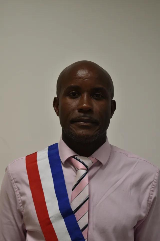 Portrait de Julien MARINETTE