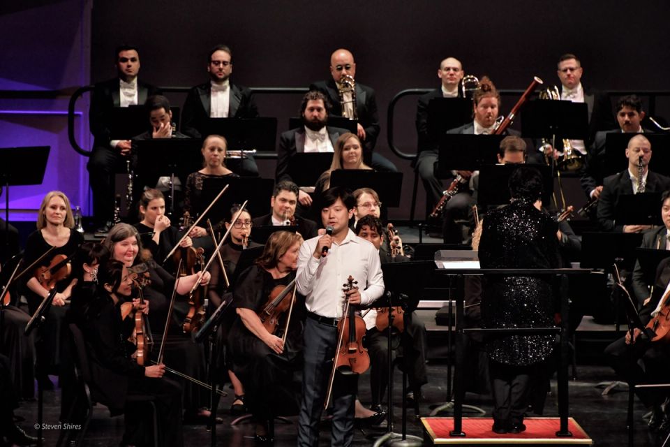 Siwoo Kim as soloist with the South Florida Symphony Orchestra
