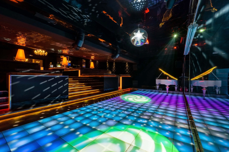 Shine nightclub gallery image 2