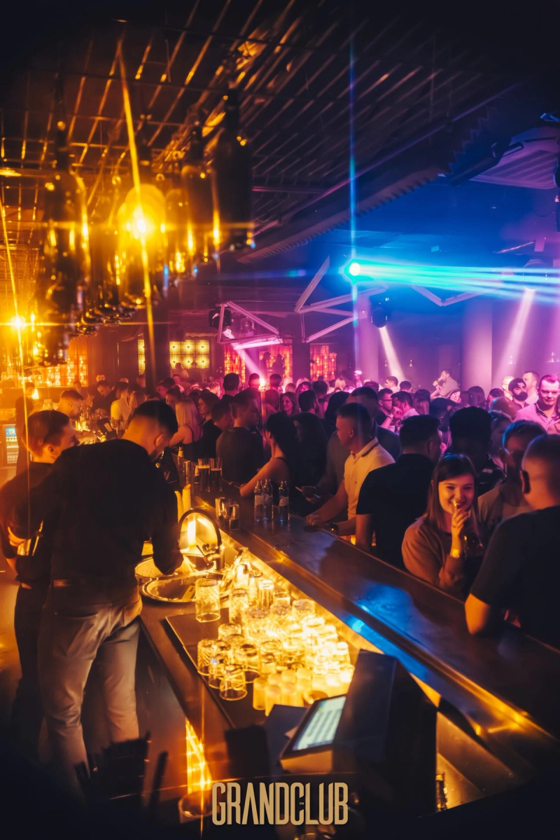 Grand nightclub gallery image 5